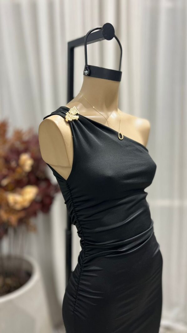 2025/09/1000905357.jpg Vestido Ori