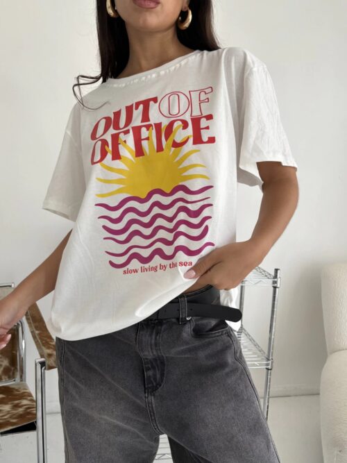 Remera Out