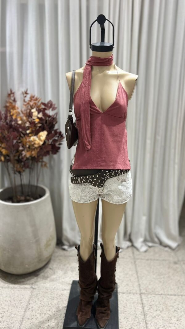 2025/10/1000993337.jpg Blusa Magnolia